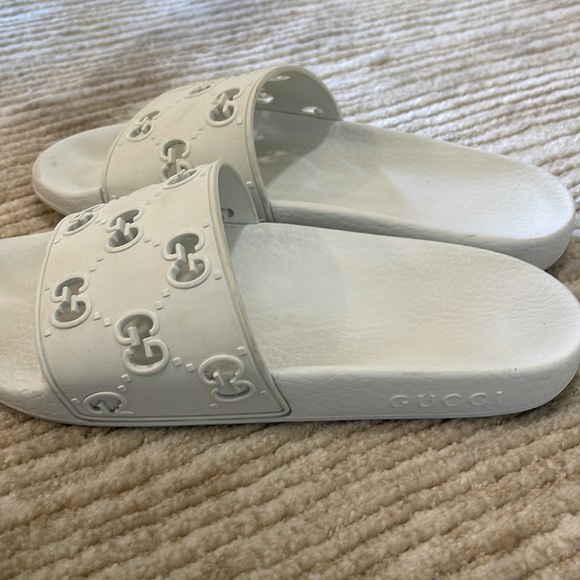 Gucci GG Logo Rubber slides - Picture 2 of 5